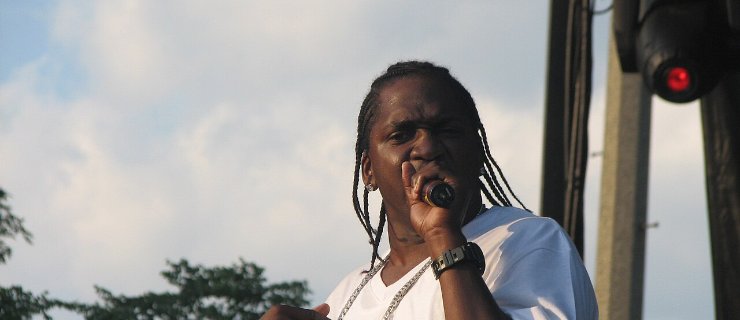 Pusha T dos Clipse em concerto, era Let God Sort Em Out