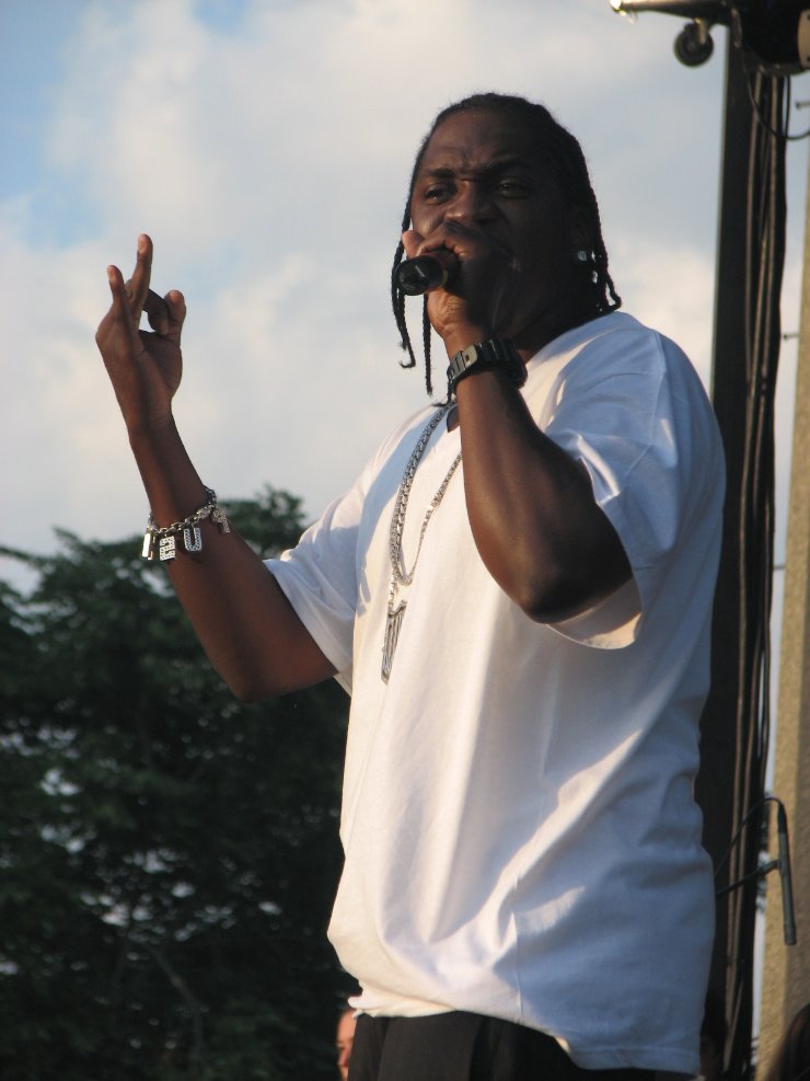 Pusha T, dos Clipse, ao vivo
