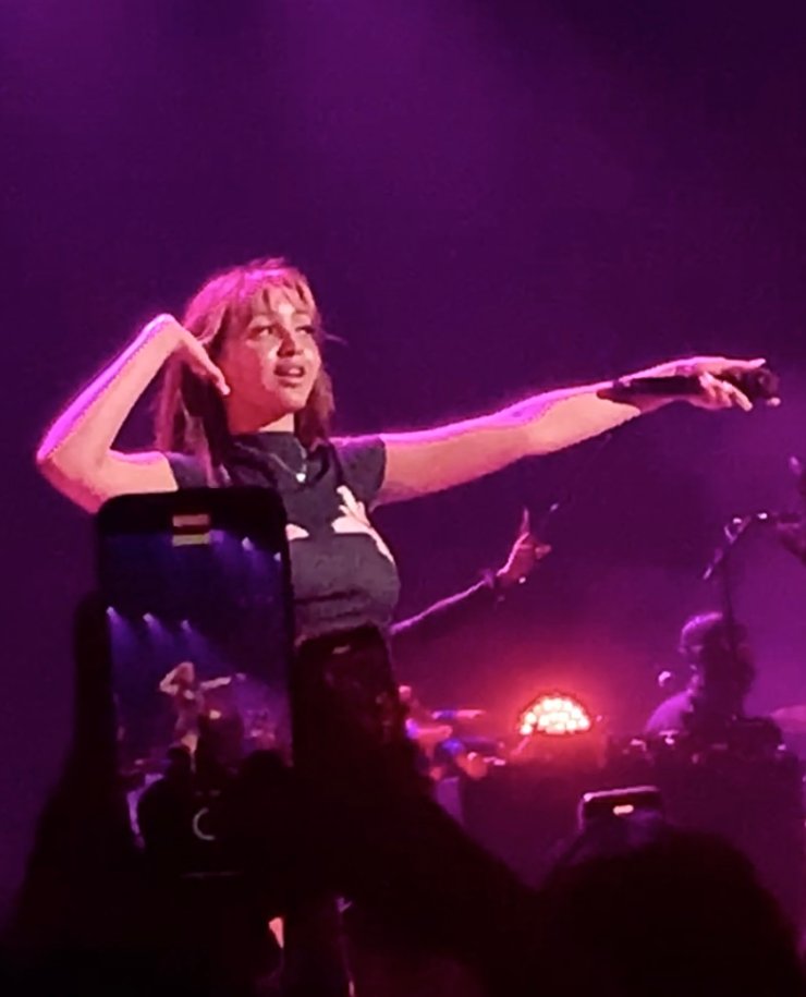 PinkPantheress ao vivo em 2024